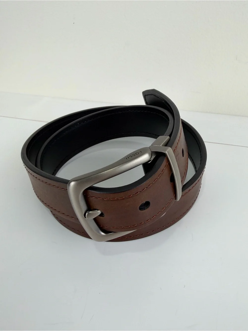 Fossil Brown Leather Belt Men’s Size 34 (85 cm) Made in Guatemala